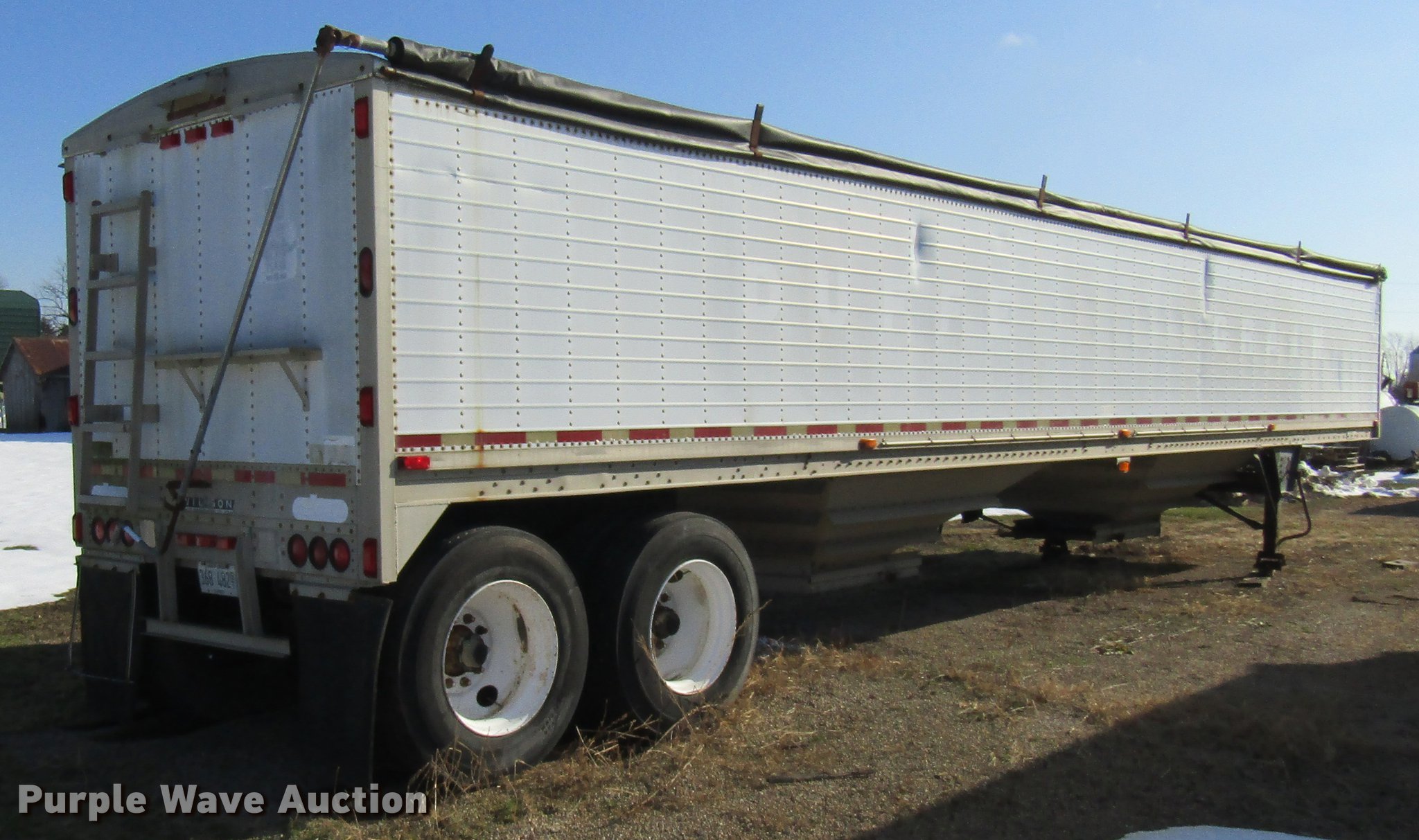 1991 Wilson double hopper bottom grain trailer in Gilson, IL Item
