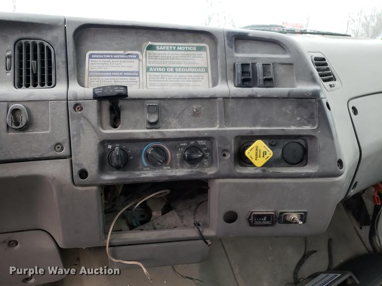 image for item AN9474 2000 Sterling L-Line ready mix truck