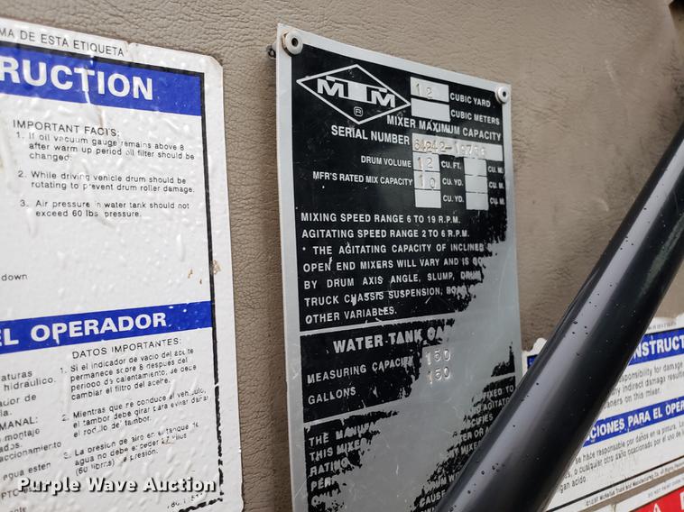 image for item AN9474 2000 Sterling L-Line ready mix truck