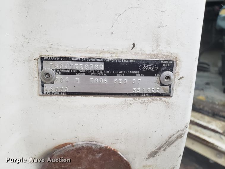 image for item AN9475 1979 Ford 800 ready mix truck