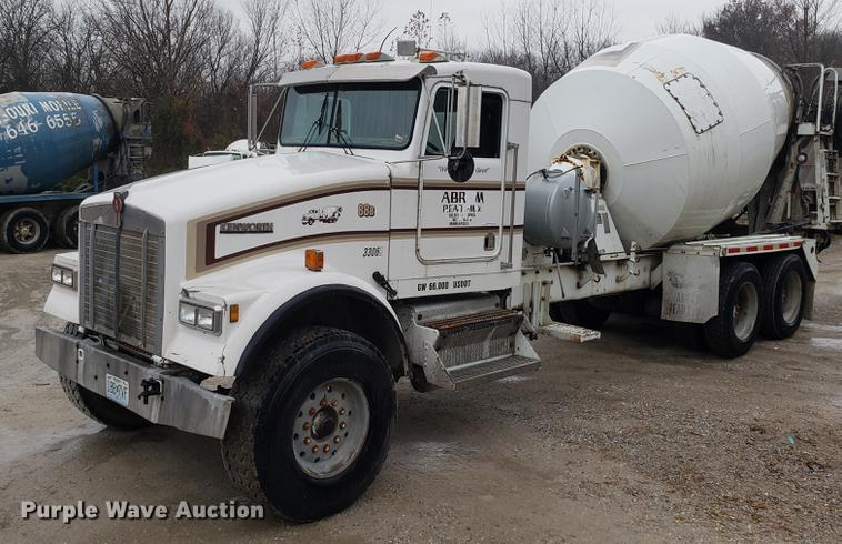 image for item AN9477 1988 Kenworth W900 ready mix truck