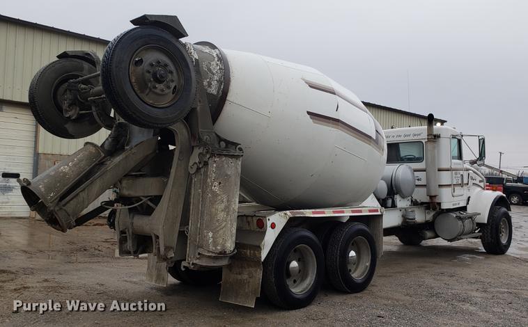 image for item AN9477 1988 Kenworth W900 ready mix truck