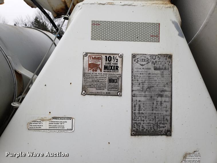 image for item AN9477 1988 Kenworth W900 ready mix truck