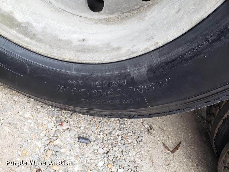 image for item AN9477 1988 Kenworth W900 ready mix truck