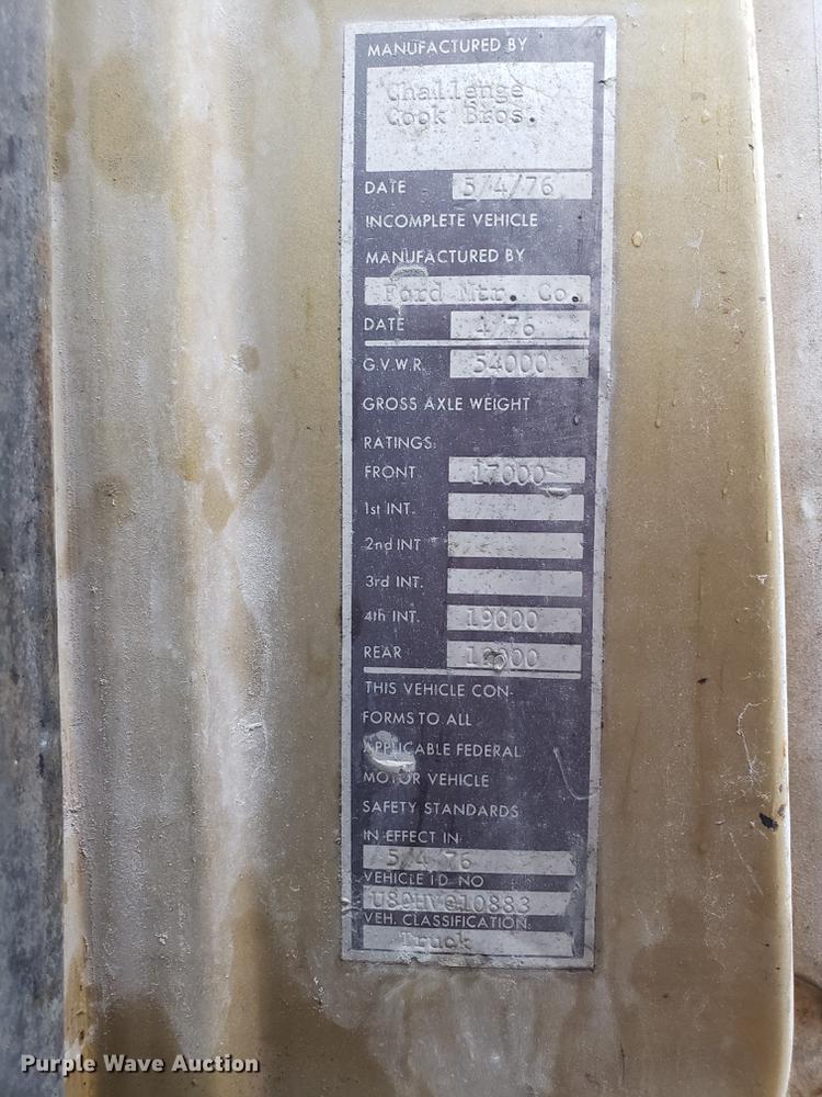 image for item AN9480 1976 Ford 8000 ready mix truck