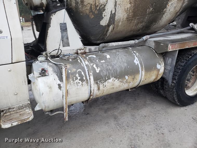 image for item AN9480 1976 Ford 8000 ready mix truck