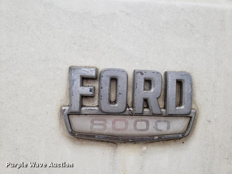 image for item AN9480 1976 Ford 8000 ready mix truck