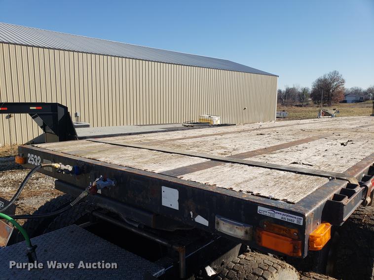image for item AN9482 2005 Transcraft TL-2000 flatbed trailer