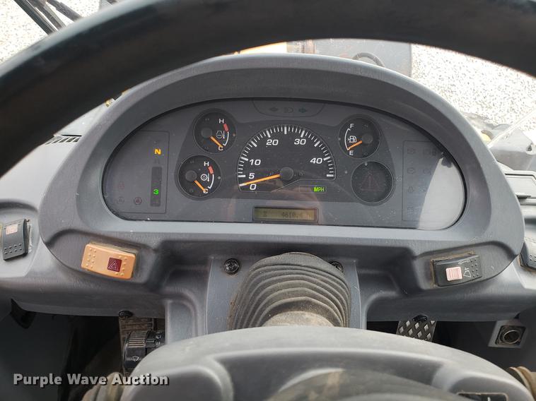 image for item AN9483 2006 Komatsu WA200-5 wheel loader