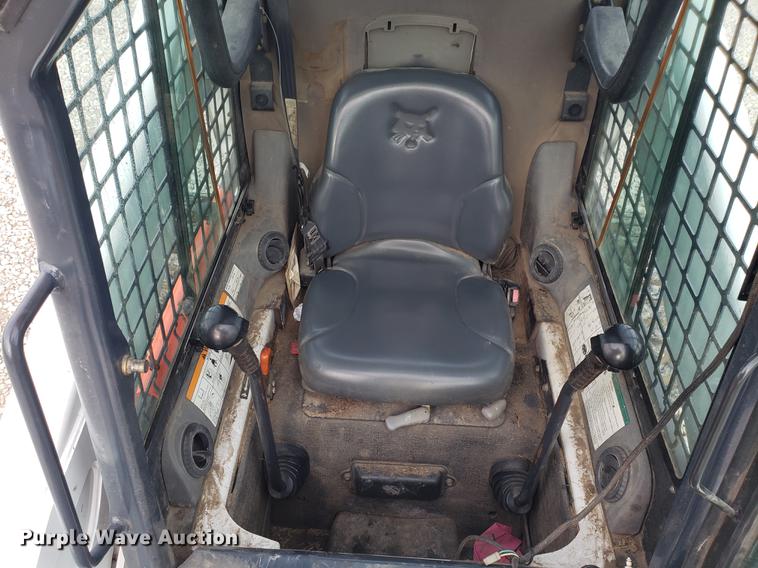 image for item AN9485 2006 Bobcat S250 skid steer