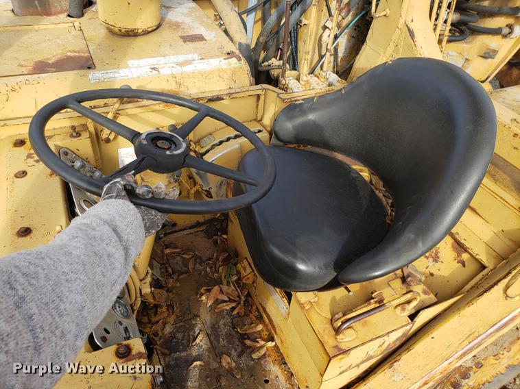 image for item AN9487 Caterpillar 627 dual engine conventional scraper
