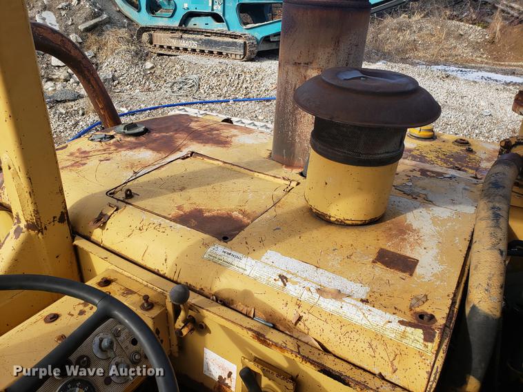 image for item AN9487 Caterpillar 627 dual engine conventional scraper