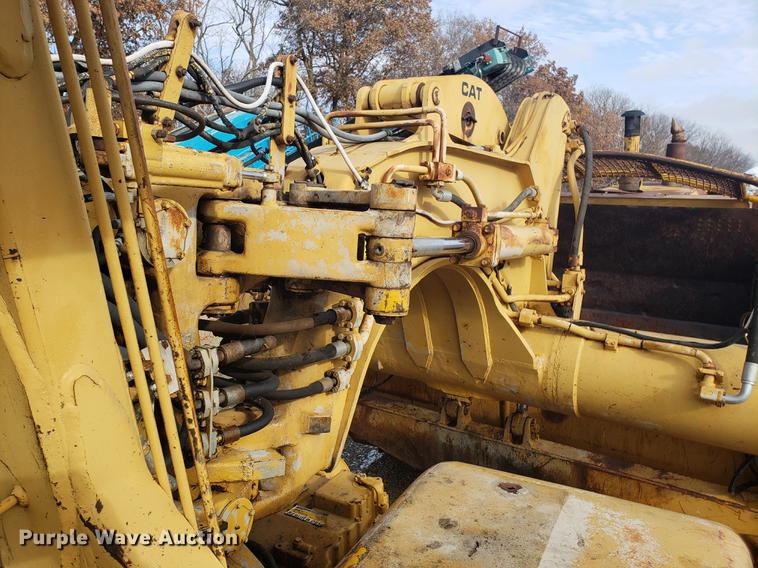 image for item AN9487 Caterpillar 627 dual engine conventional scraper
