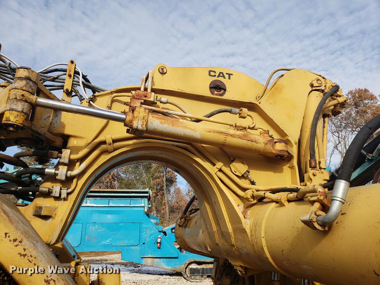 image for item AN9487 Caterpillar 627 dual engine conventional scraper