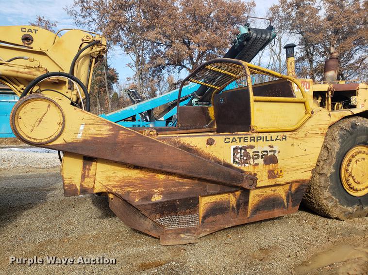 image for item AN9487 Caterpillar 627 dual engine conventional scraper