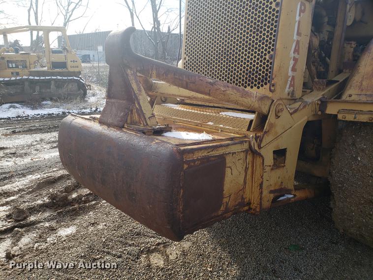 image for item AN9487 Caterpillar 627 dual engine conventional scraper