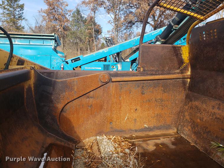 image for item AN9487 Caterpillar 627 dual engine conventional scraper