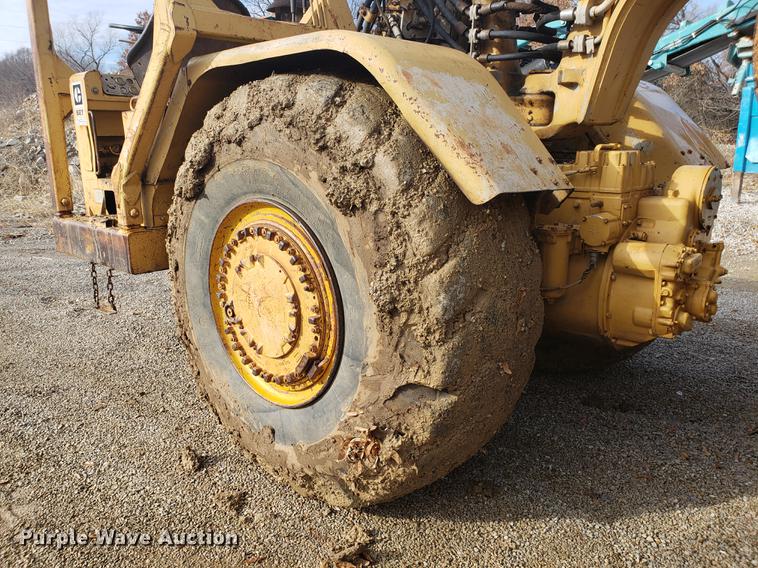 image for item AN9487 Caterpillar 627 dual engine conventional scraper