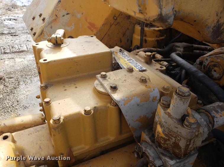 image for item AN9487 Caterpillar 627 dual engine conventional scraper