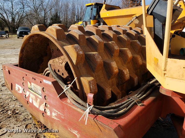 image for item AN9490 2006 Dynapac CA250DD single drum vibratory roller