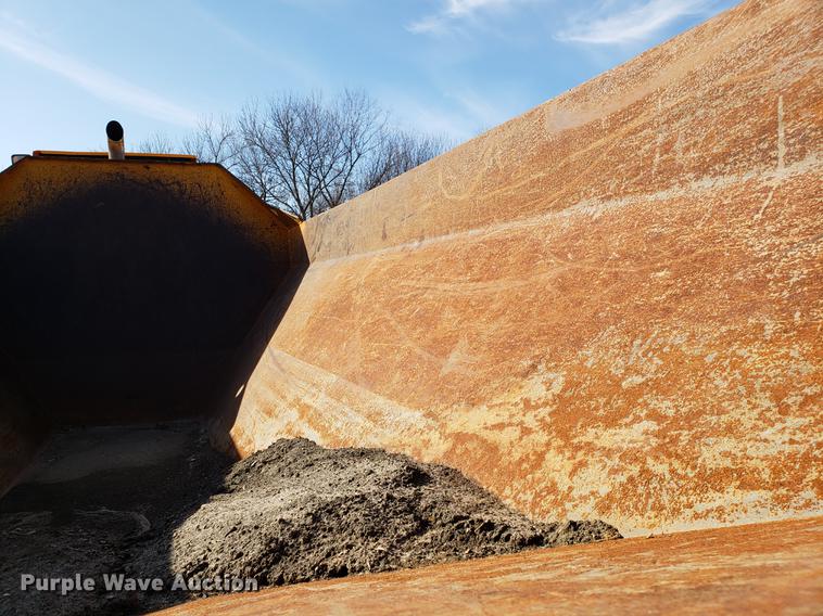 image for item AN9491 JCB 722 haul truck