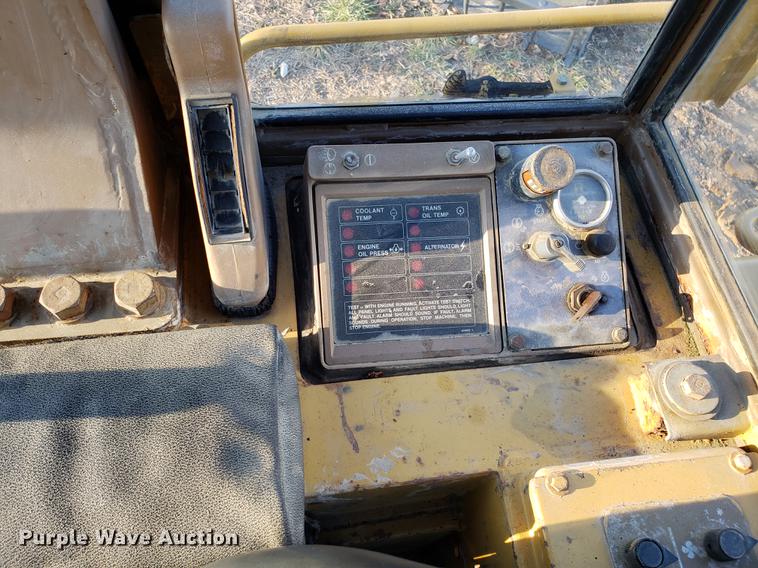 image for item AN9493 1986 Caterpillar 963 track loader