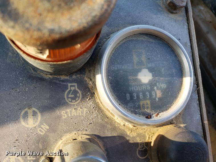 image for item AN9493 1986 Caterpillar 963 track loader