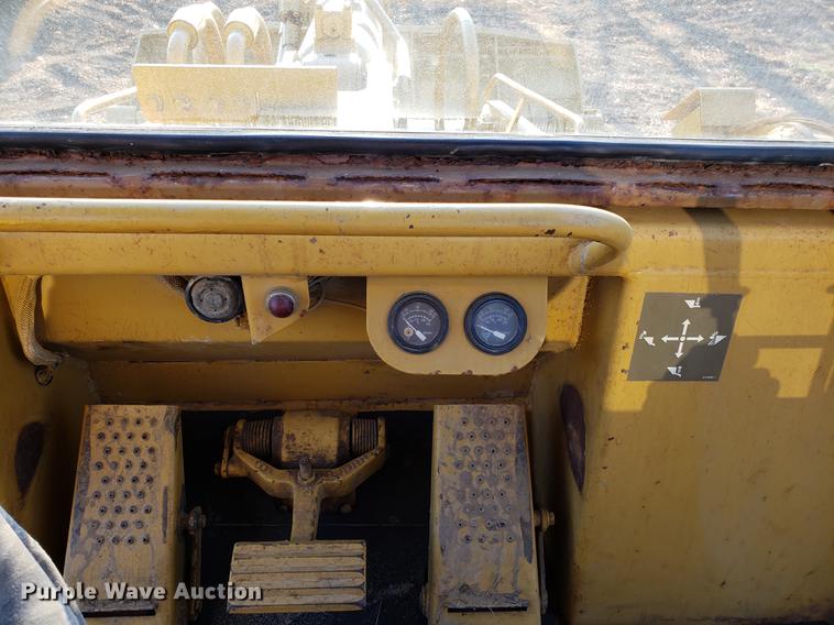 image for item AN9493 1986 Caterpillar 963 track loader