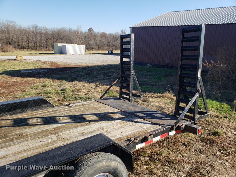 image for item AV9383 2009 Load Trail utility trailer