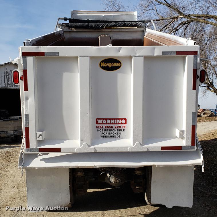 image for item AV9427 1998 Mack CH613 dump truck