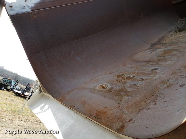 image for item AV9427 1998 Mack CH613 dump truck