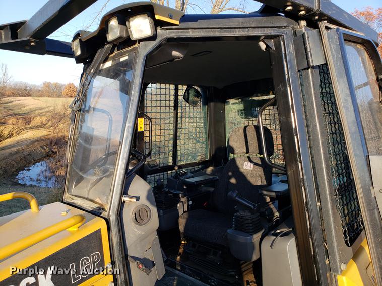 image for item AV9449 2011 Caterpillar D6K LGP dozer