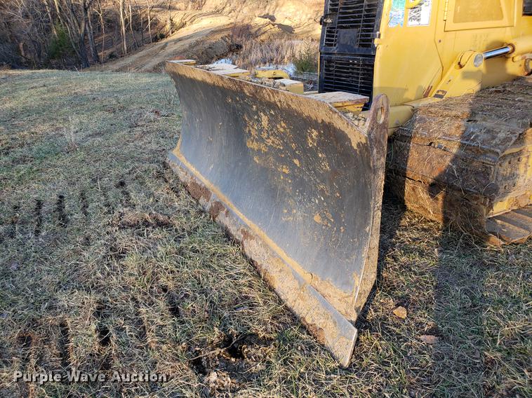 image for item AV9449 2011 Caterpillar D6K LGP dozer