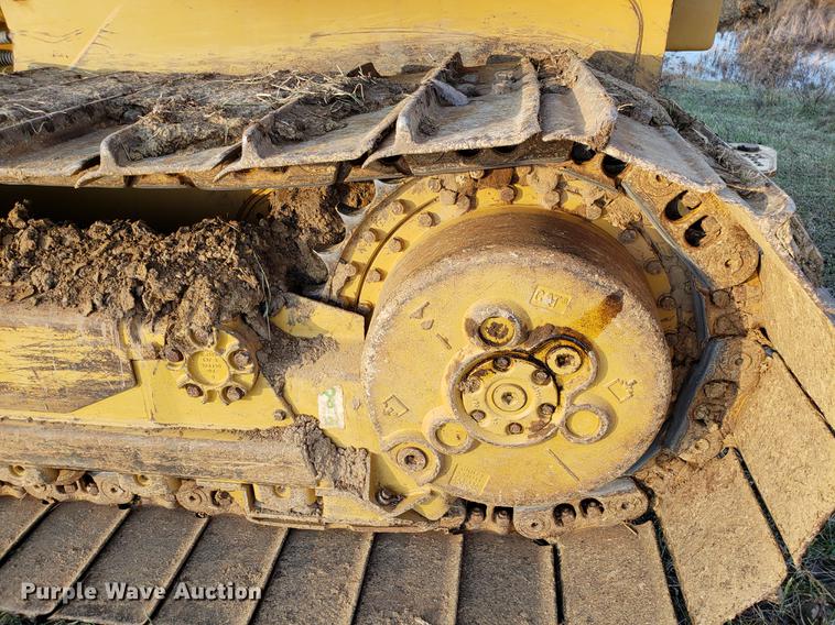 image for item AV9449 2011 Caterpillar D6K LGP dozer