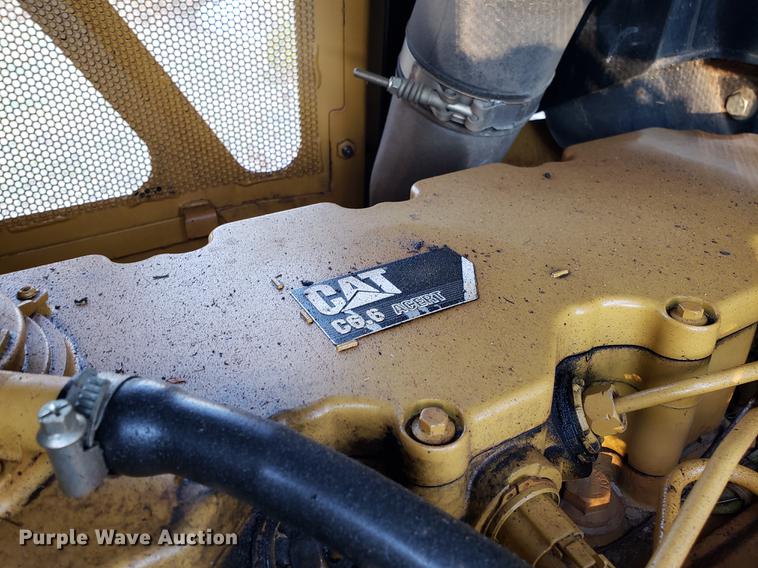 image for item AV9449 2011 Caterpillar D6K LGP dozer