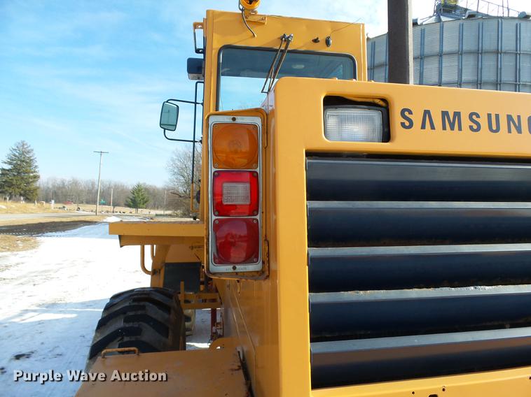 image for item DA3590 Samsung SL120-2 wheel loader