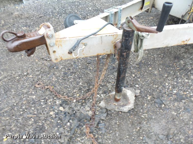 image for item DA3597 1996 Leroi Q375DC-E air compressor