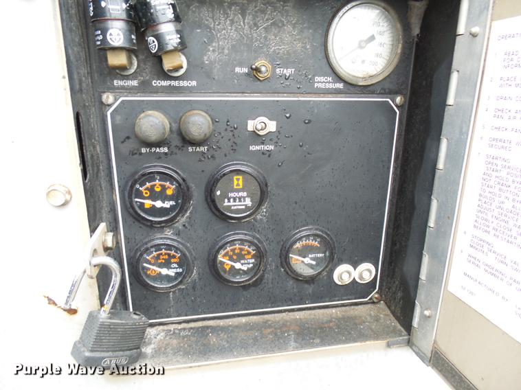 image for item DA3597 1996 Leroi Q375DC-E air compressor