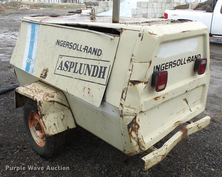 image for item DA3599 Ingersoll Rand 185 air compressor