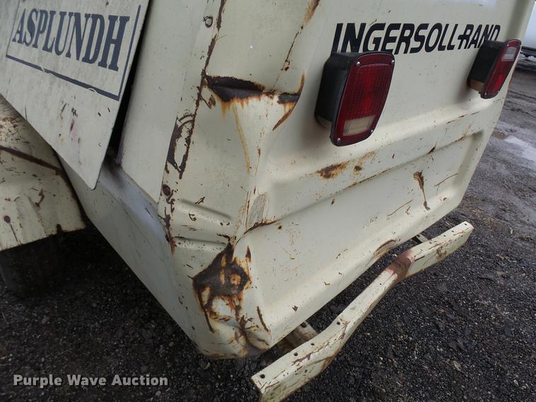 image for item DA3599 Ingersoll Rand 185 air compressor