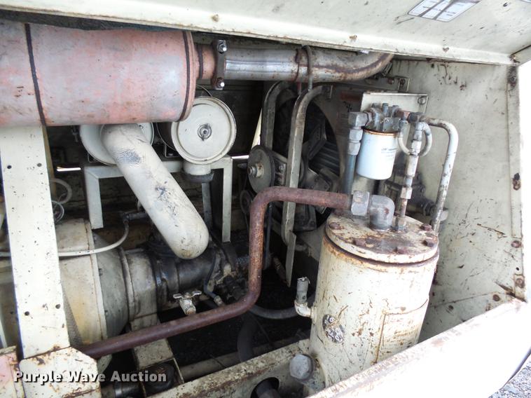 image for item DA3599 Ingersoll Rand 185 air compressor