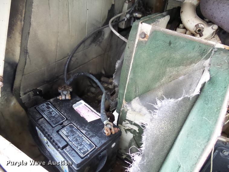 image for item DA3599 Ingersoll Rand 185 air compressor