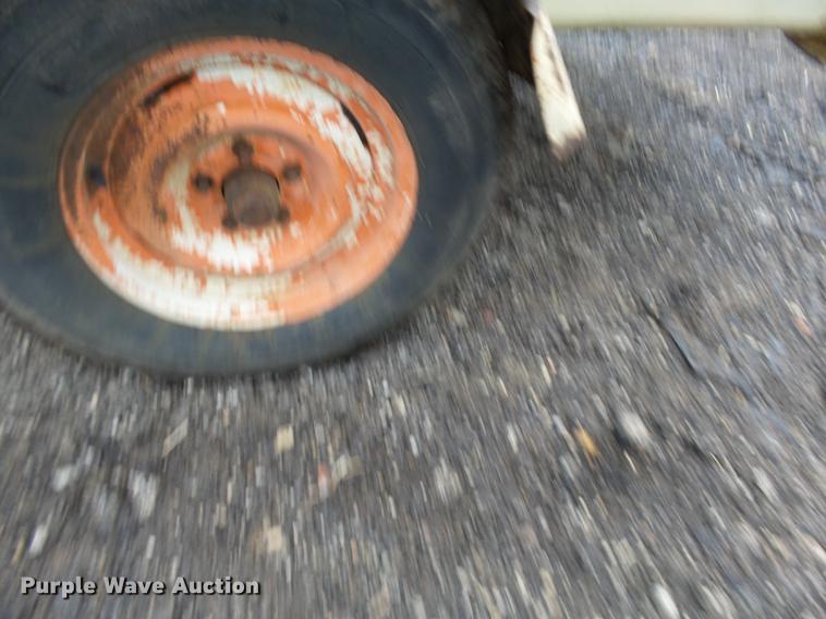 image for item DA3599 Ingersoll Rand 185 air compressor