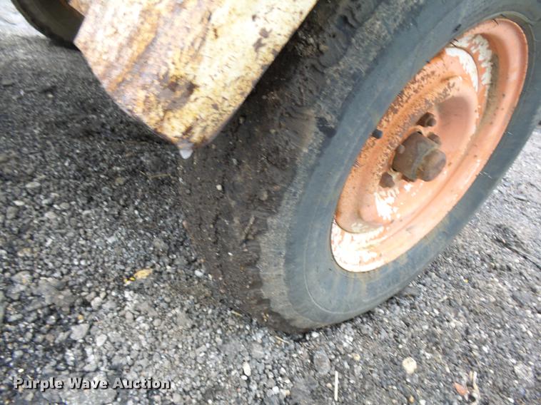 image for item DA3599 Ingersoll Rand 185 air compressor