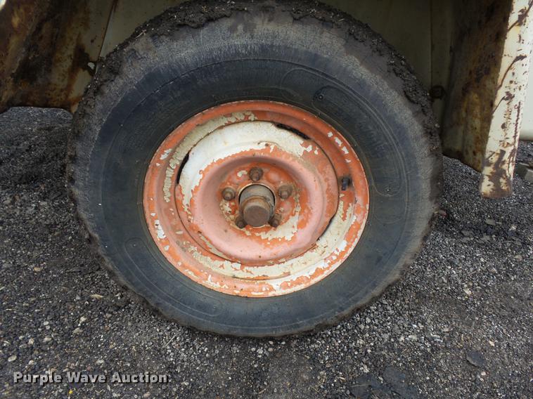 image for item DA3599 Ingersoll Rand 185 air compressor