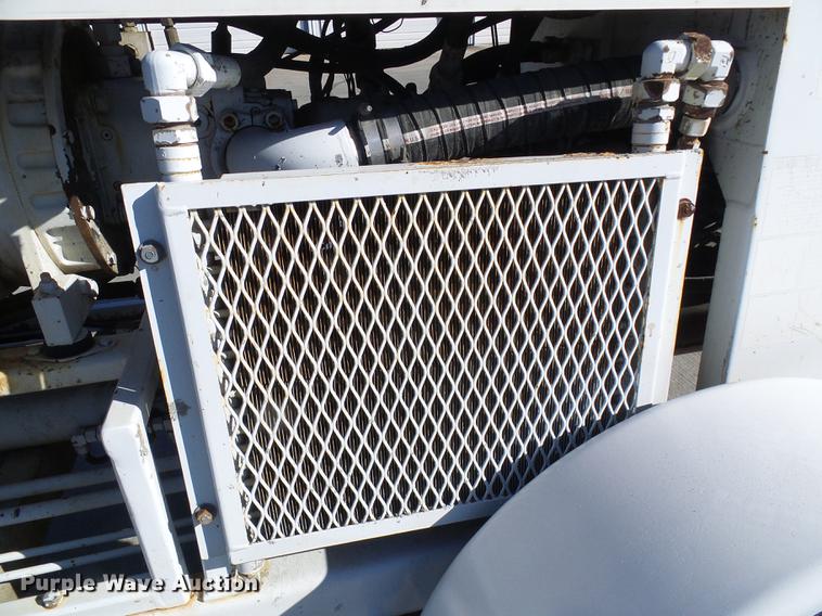 image for item DB2087 2002 Schwing BPA500 concrete pump