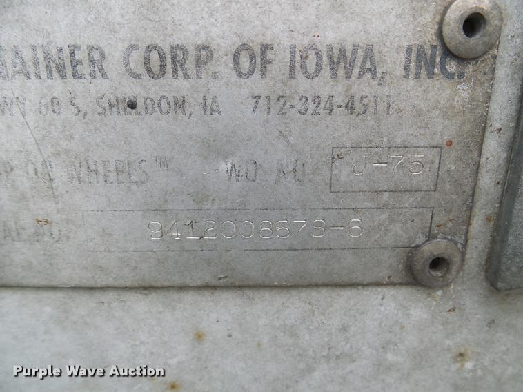 image for item DB2089 2001 Ford F550 Super Duty service truck with crane