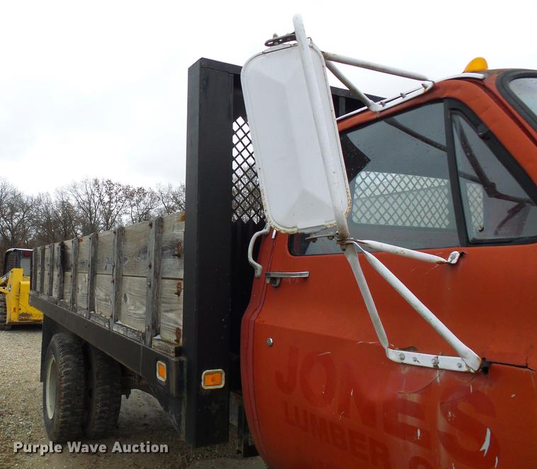 image for item DB2091 1987 GMC C6000 dump truck