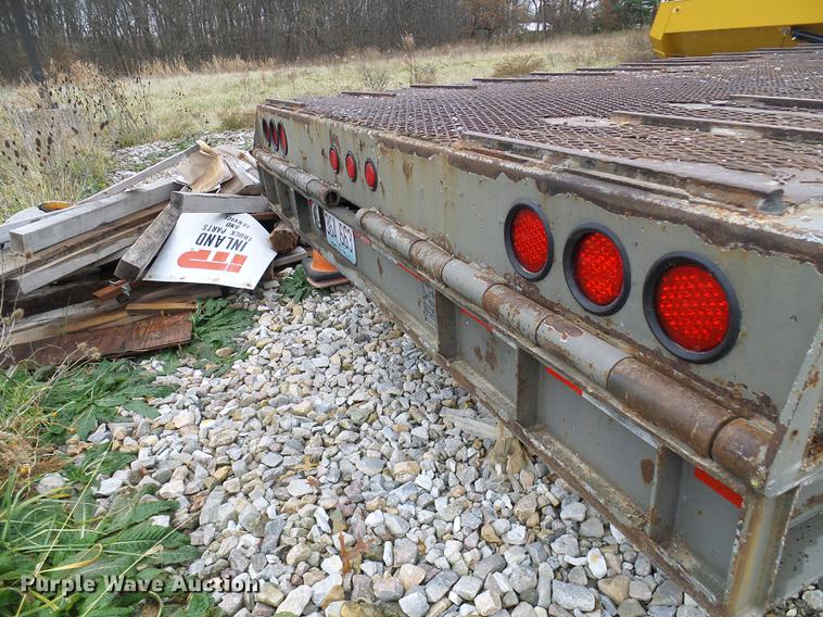 image for item DB2092 2000 Trail King TK70HT-482 drop deck equipment trailer