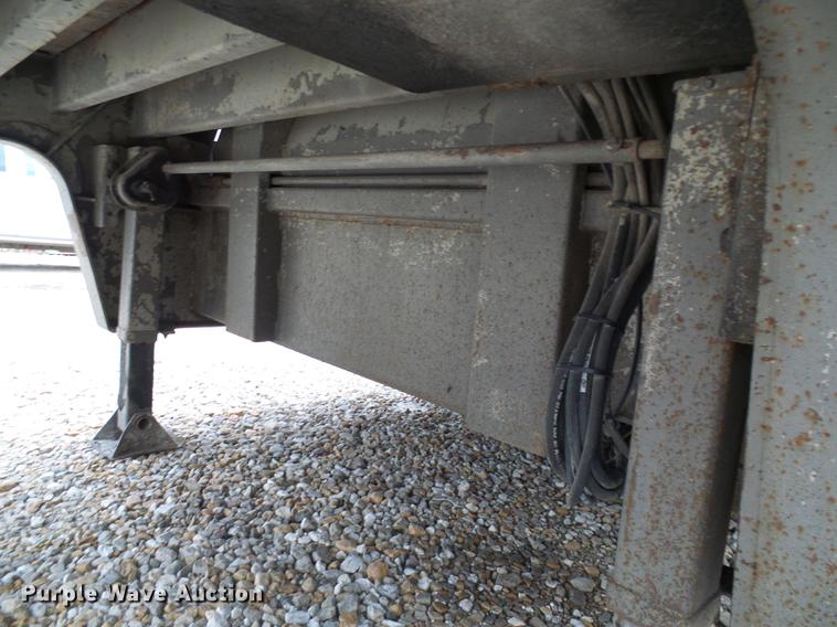 image for item DB2092 2000 Trail King TK70HT-482 drop deck equipment trailer